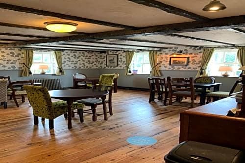 OYO Ye Olde Mustard Pot