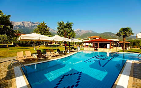 Ariadni Hotel Bungalows