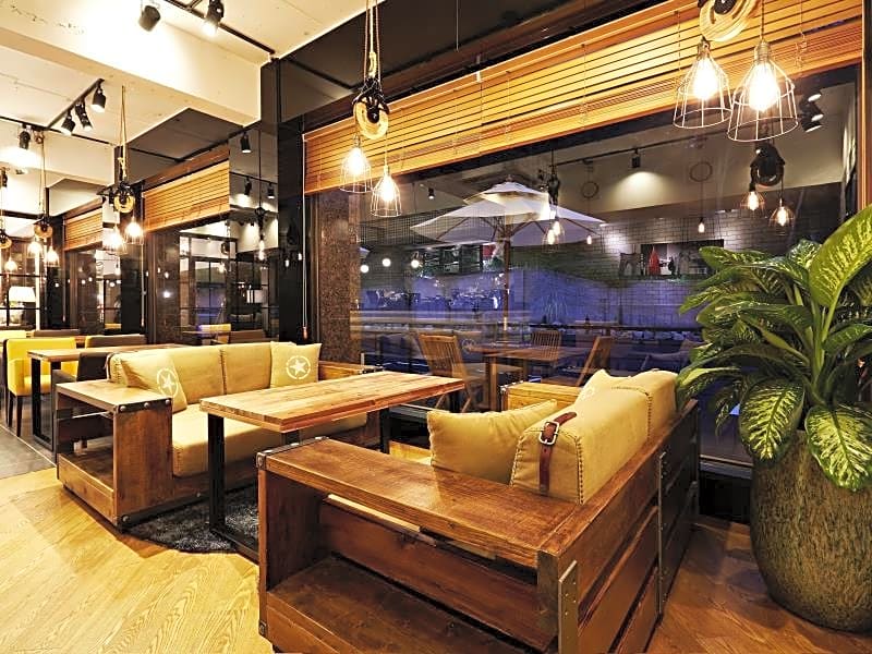 Cheongju Namoo Hotel