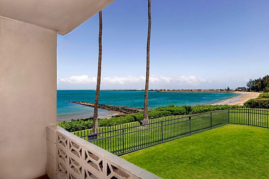 Maui Seaside Hotel