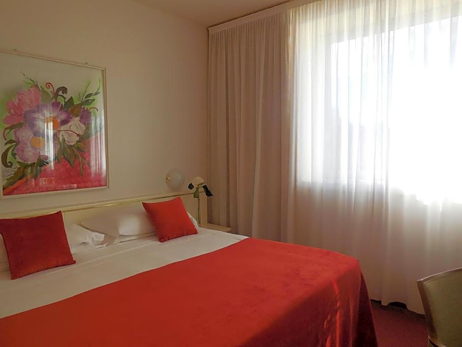 Starhotels Cristallo Palace