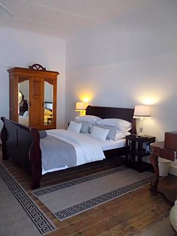 Breeze Inn Guesthouse