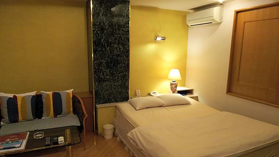 Hotel Essor (Adult Only)
