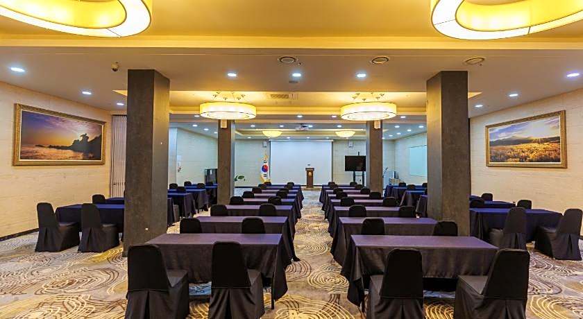 Sea Cliff Hotel Jeju