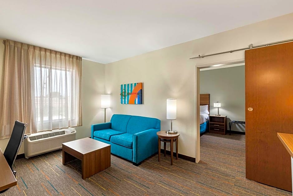 MainStay Suites Lancaster Dallas South