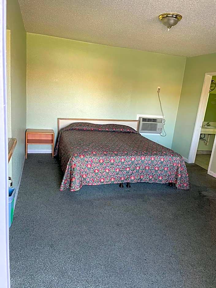 Ramona Motel – Hemet, CA