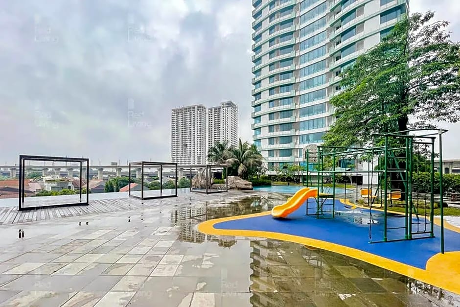 Redliving Apartemen Grand Kamala Lagoon Icha Rooms – Bekasi, ID