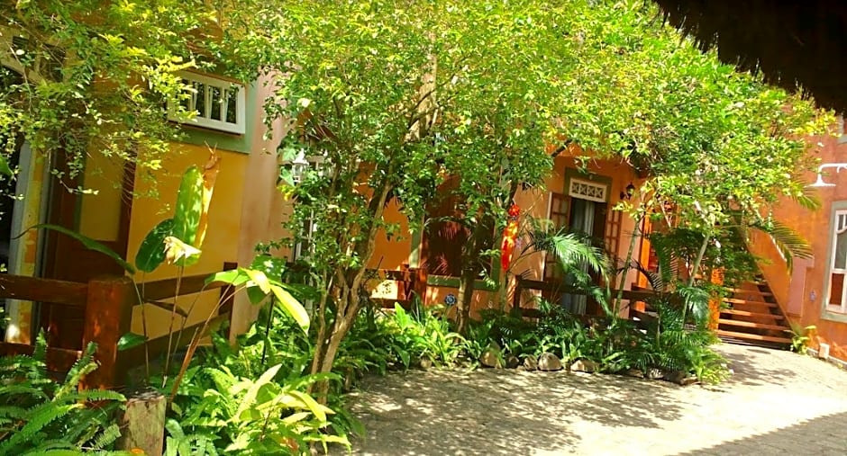 Velinn Pousada Ponta Do Pequeah