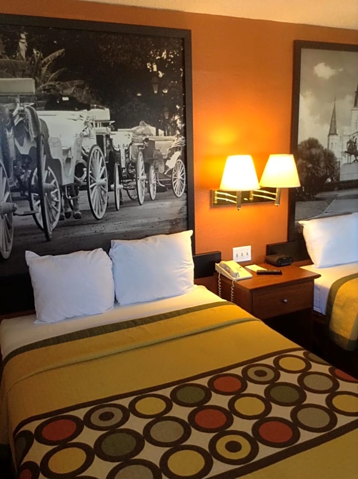 Super 8 by Wyndham New Orleans