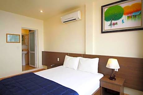 Queen Room with Sea View