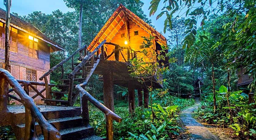 Art's Riverview Lodge