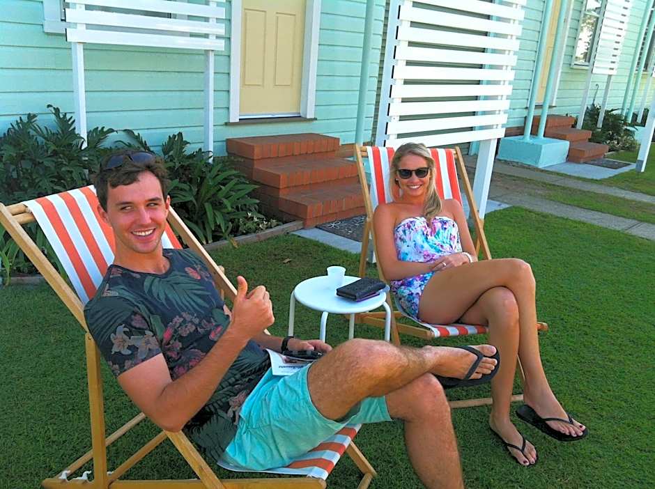 La Costa Beachside Motel