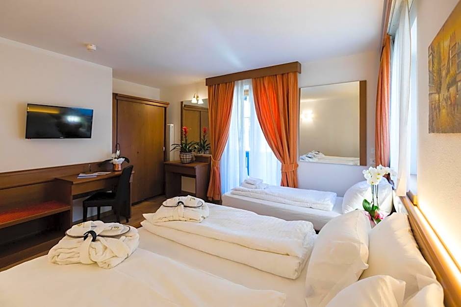 Foto 1 de 6 de Superior 1 Double Bed or 2 Beds