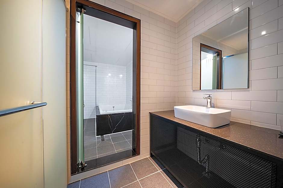Suwon Rose Hotel