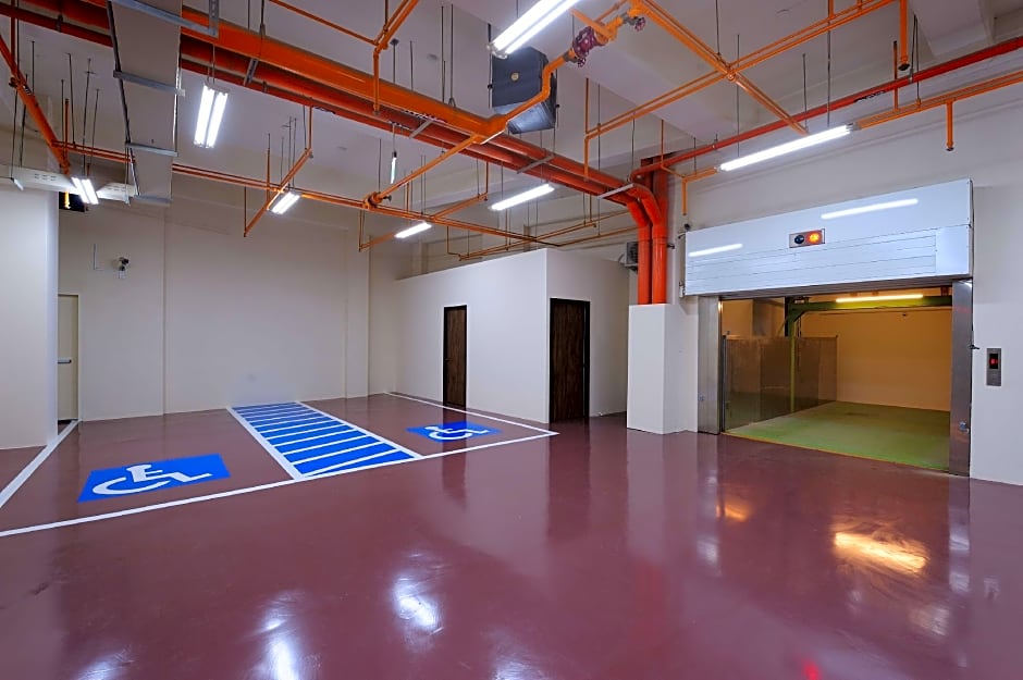 Golden Tulip RS Boutique Hotel