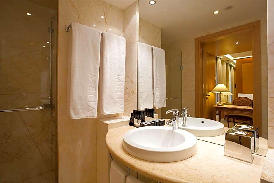 Meliá Athens