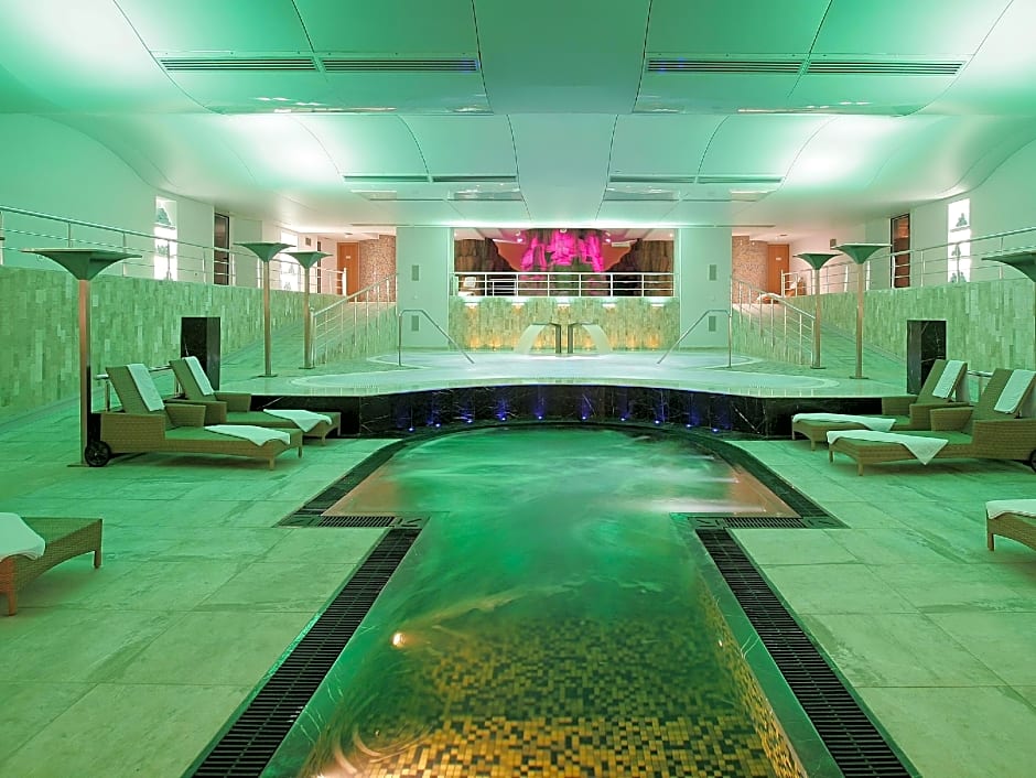 Richmond Nua Wellness-Spa