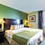 Quality Inn & Suites West Chester