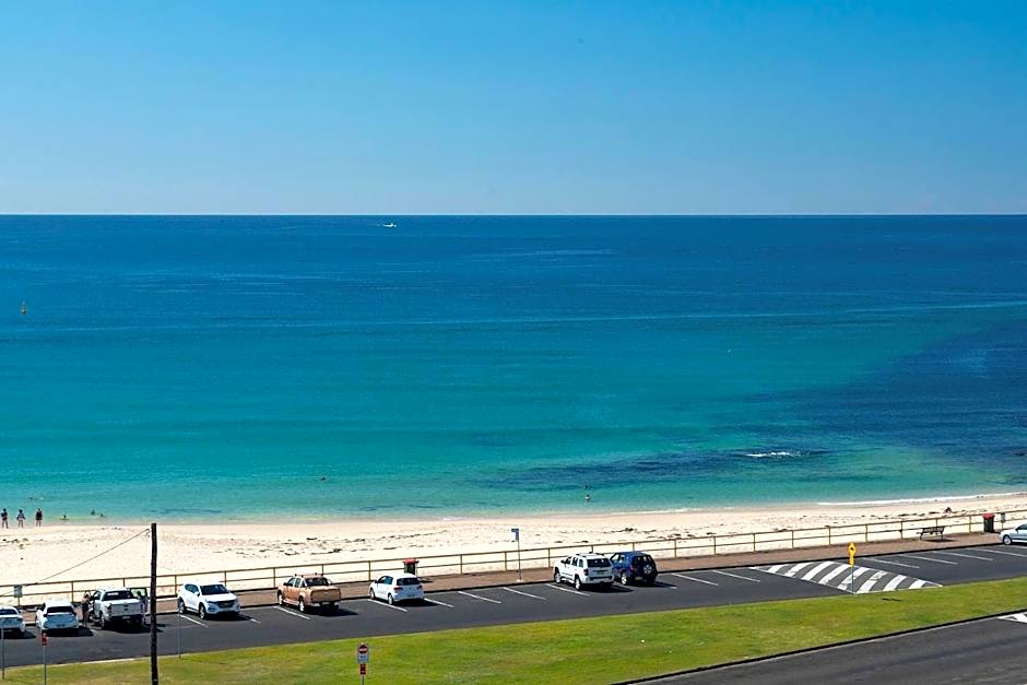 Beaches International