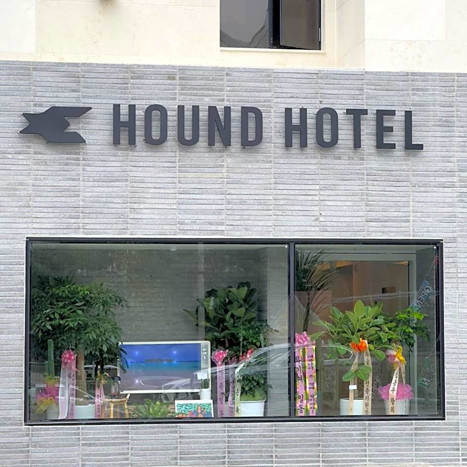 Hound Hotel Gimhae Samgye