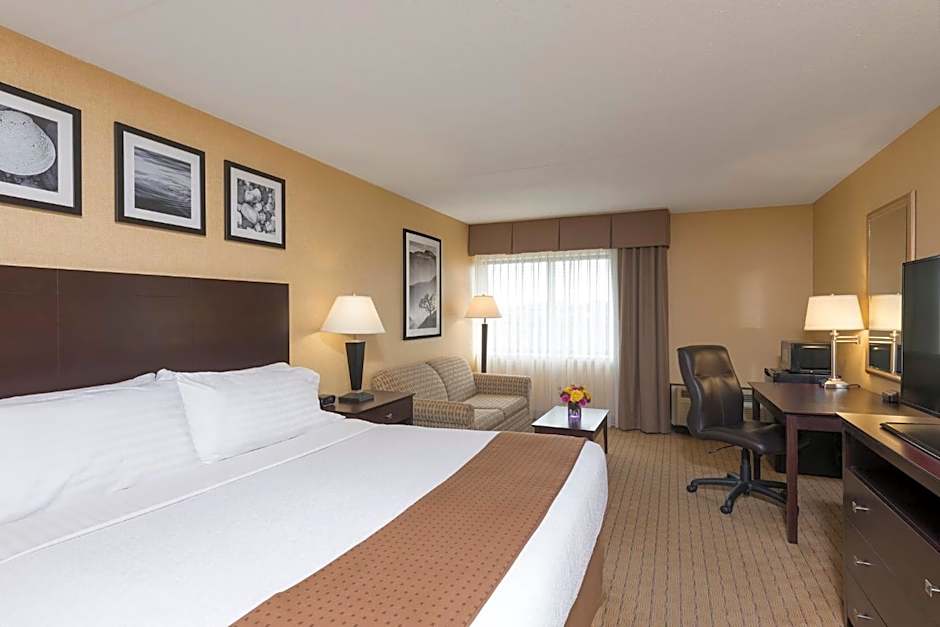 Holiday Inn Cleveland - South Independence By IHG