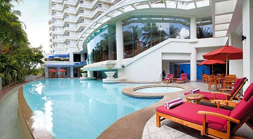 Dorsett Grand Labuan