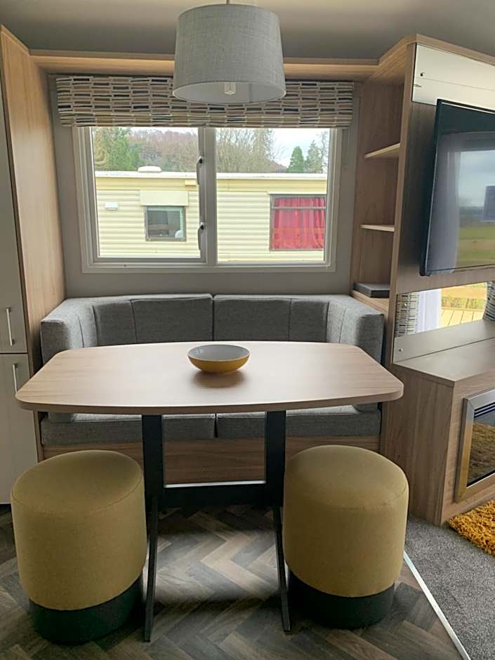 The Castleton Sea View 13