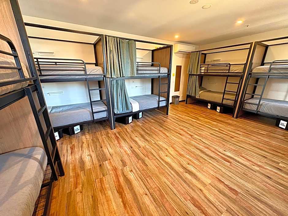 Flinders Backpackers