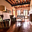 CasaLeTolfe Residence