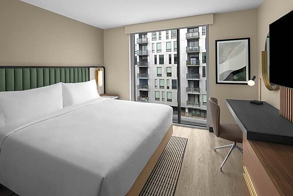 Embassy Suites by Hilton Madison Downtown