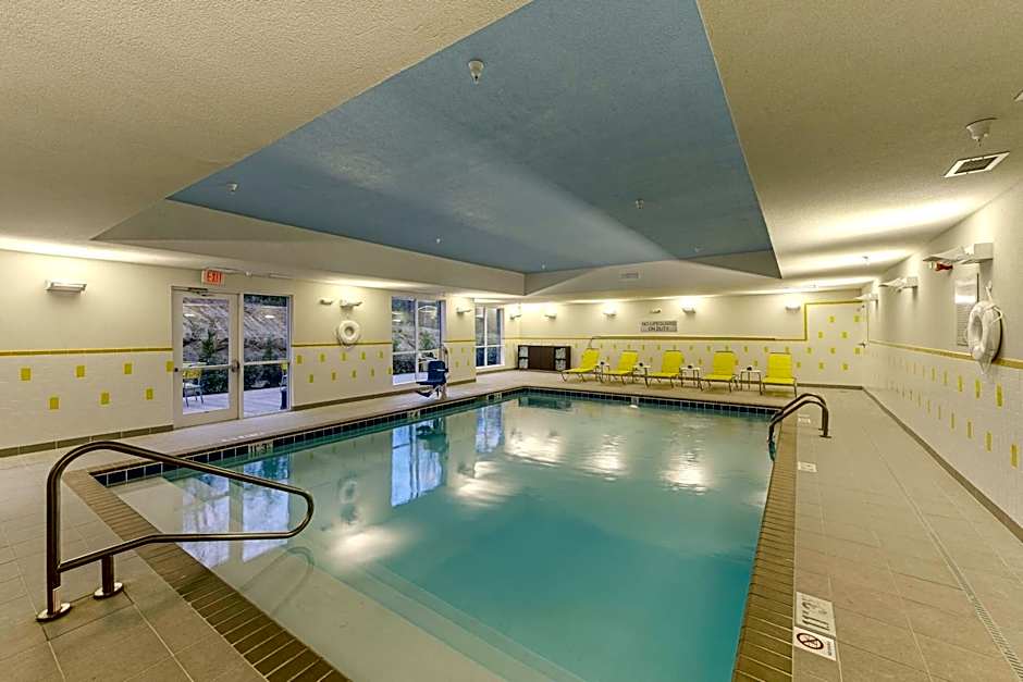 Fairfield Inn & Suites by Marriott Meridian