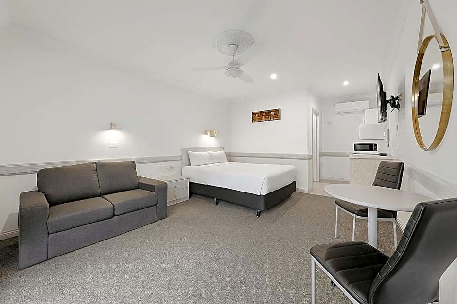 Centre Town Motel