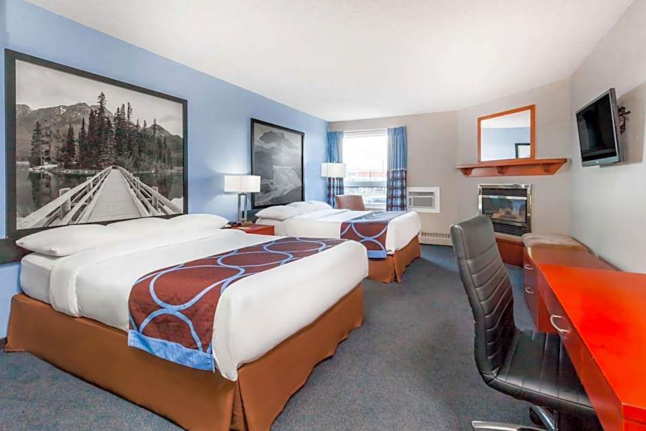 Super 8 by Wyndham Sherwood Park/Edmonton Area