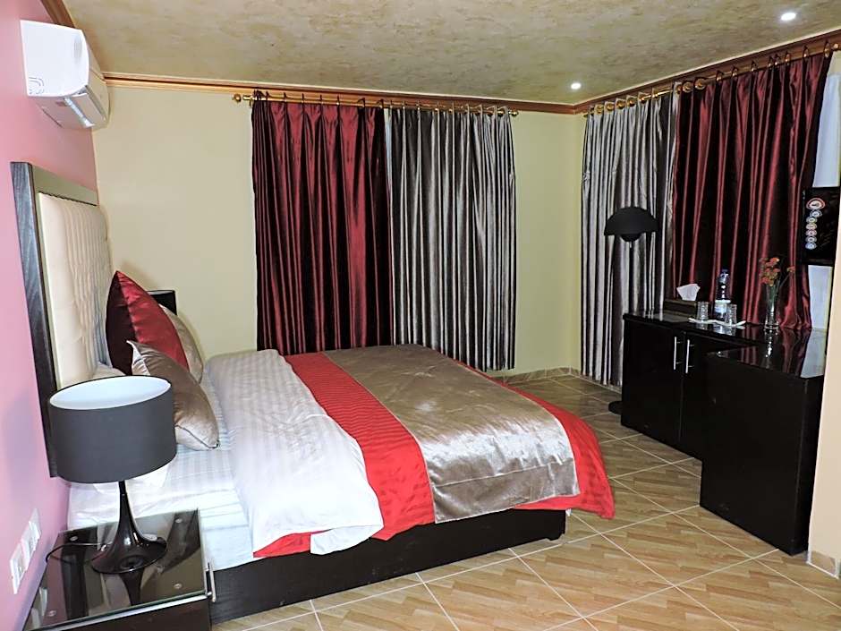 Valentine Inn Luxury