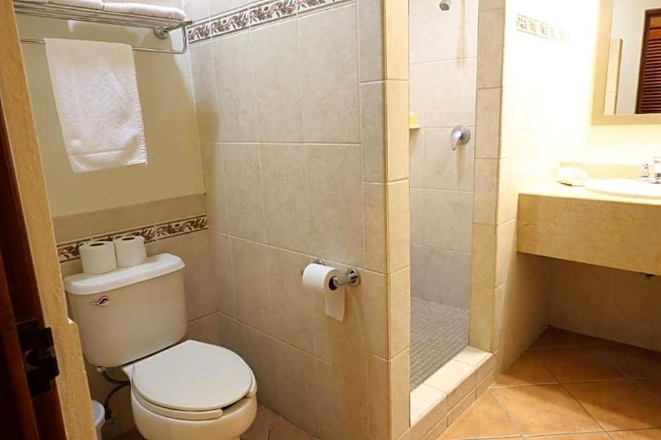 HOTEL COLLI