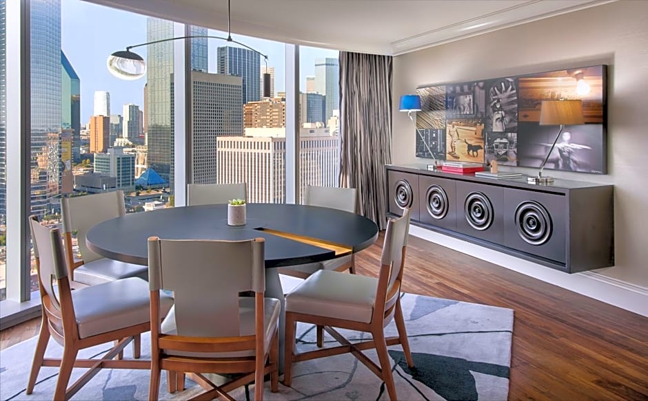 Omni Dallas Hotel
