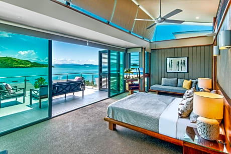 4 bedroom sea view back row villa with pool – Villa 32
