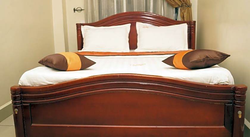 Kk Trust Hotel