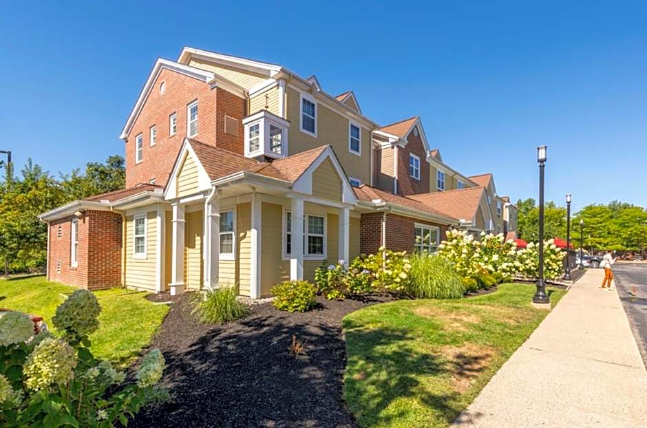 Residences at Tewksbury