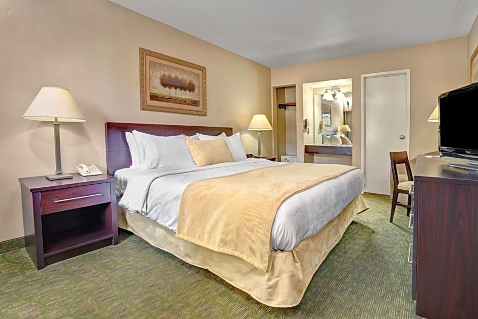 Travelodge by Wyndham Presidio San Francisco