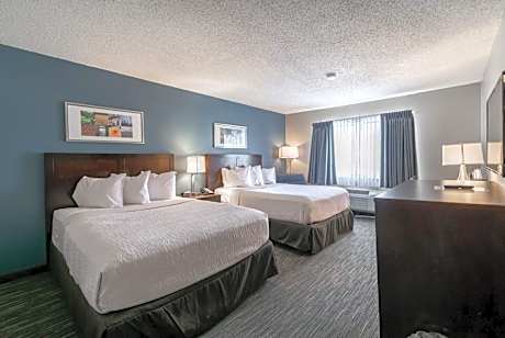 Queen Room with Two Queen Beds - Non-Smoking