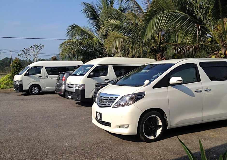 ANGGERIK IMPIAN HOTEL -Best for Travellers at Kuala Berang