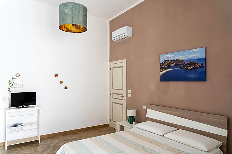 Portosalvo Rooms