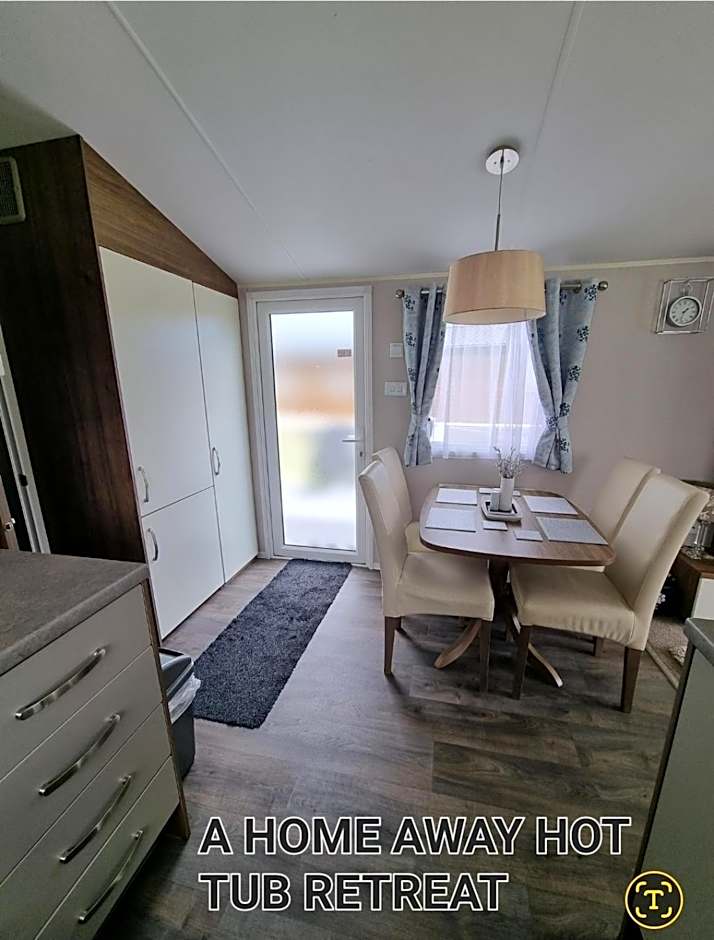 A HOME AWAY HOT TUB RETREAT AT Tattershall lakes country park