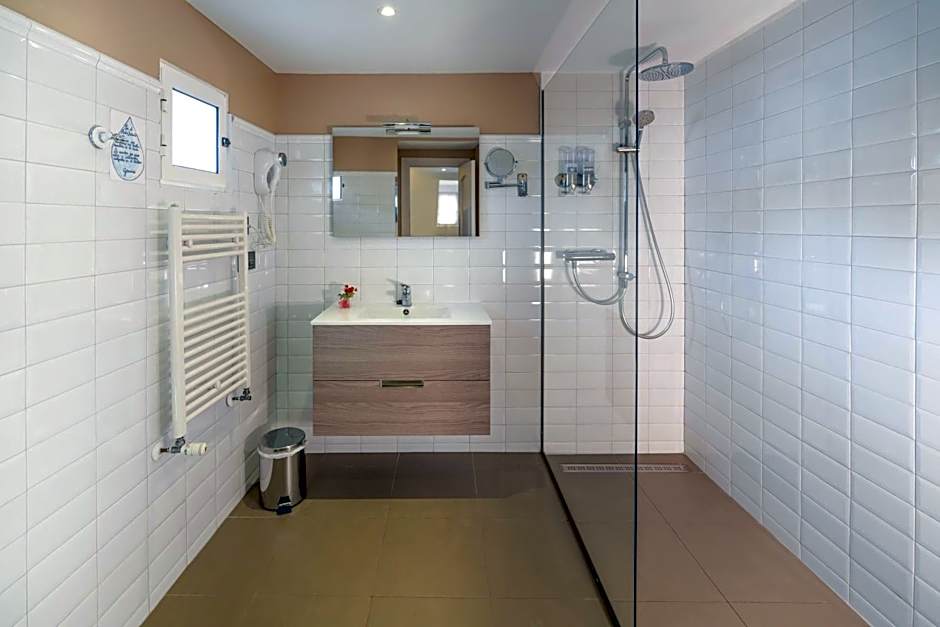 Hotel Arco Navia
