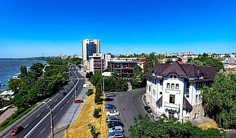 Citadel Aparthotel
