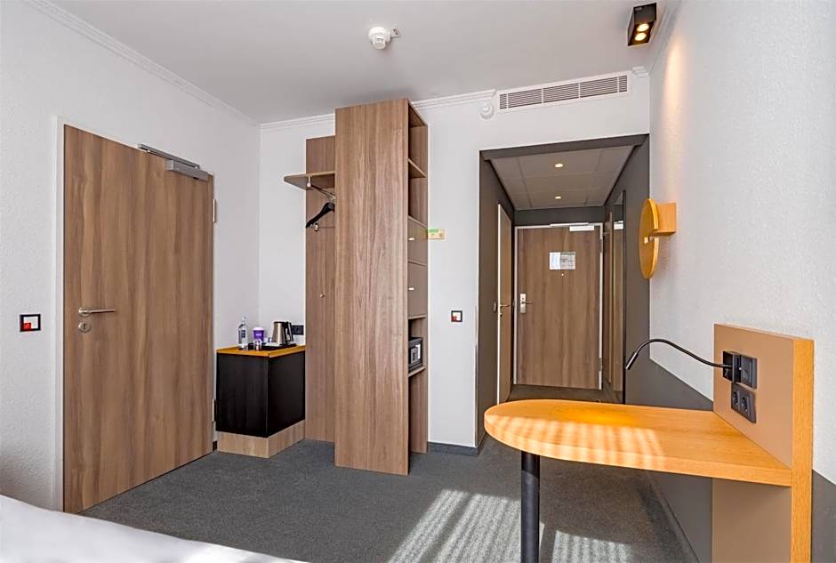 Spark by Hilton Wuppertal City Centre