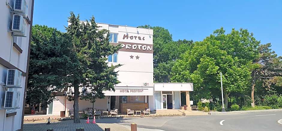 Hotel Proton