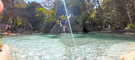 DiRoma International