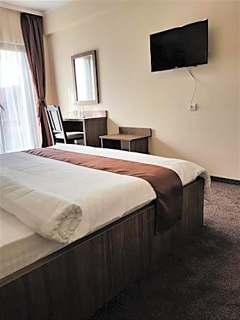 King Room with Balcony